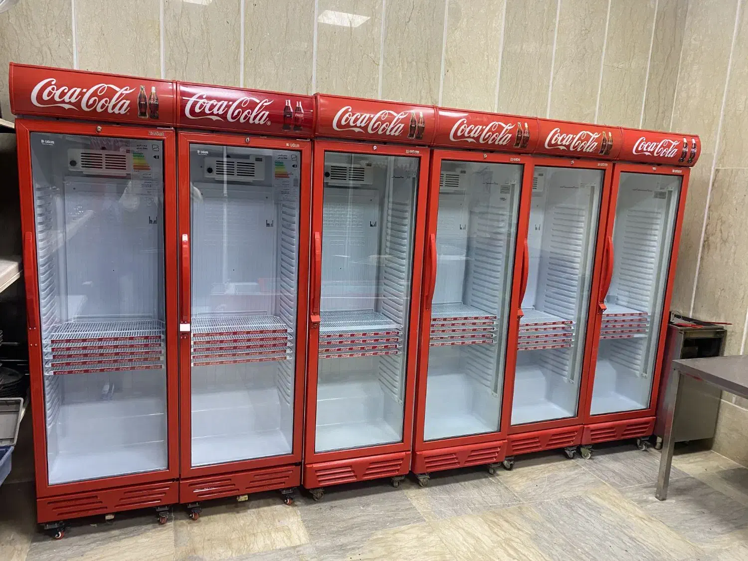 یخچال اوگور ترکیه ای مشابه نو|کافی‌شاپ و رستوران|تهران, تهرانسر غربی|دیوار