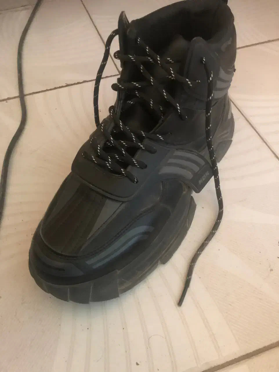 کفش ساقدار کتونی|کیف، کفش، کمربند|هشتگرد, تهران دشت|دیوار