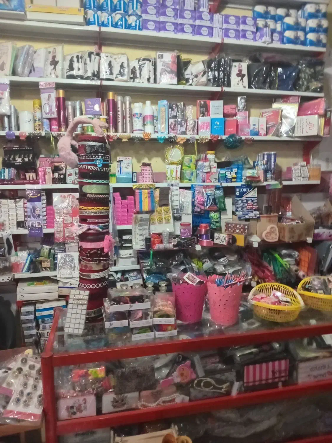 فروش کلی مغازه|آرایشی، بهداشتی، درمانی|ابهر, |دیوار