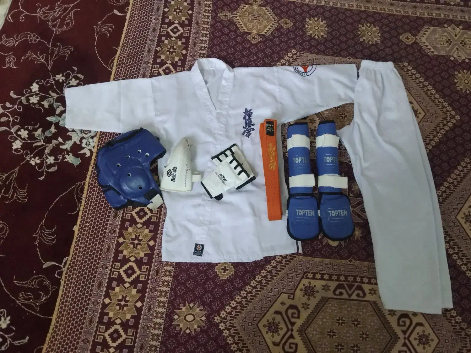 لباس و وسایل رزمی و کیسه بوکس|تجهیزات ورزشی|فرمهین, |دیوار