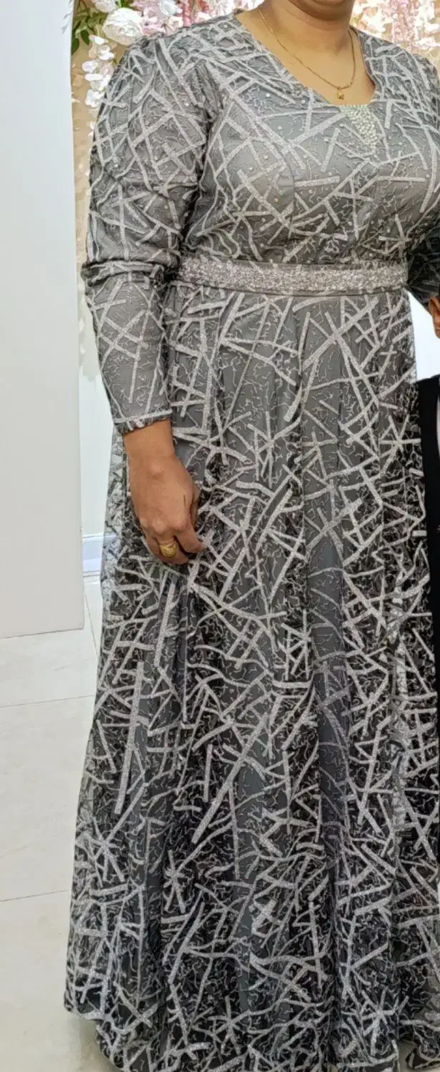 مجلسی بلند|لباس|نظرآباد, رسالت|دیوار