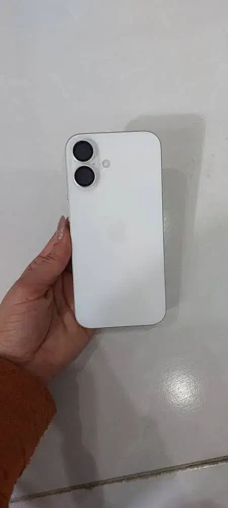 iPhone 16|موبایل|نسیم‌شهر, |دیوار