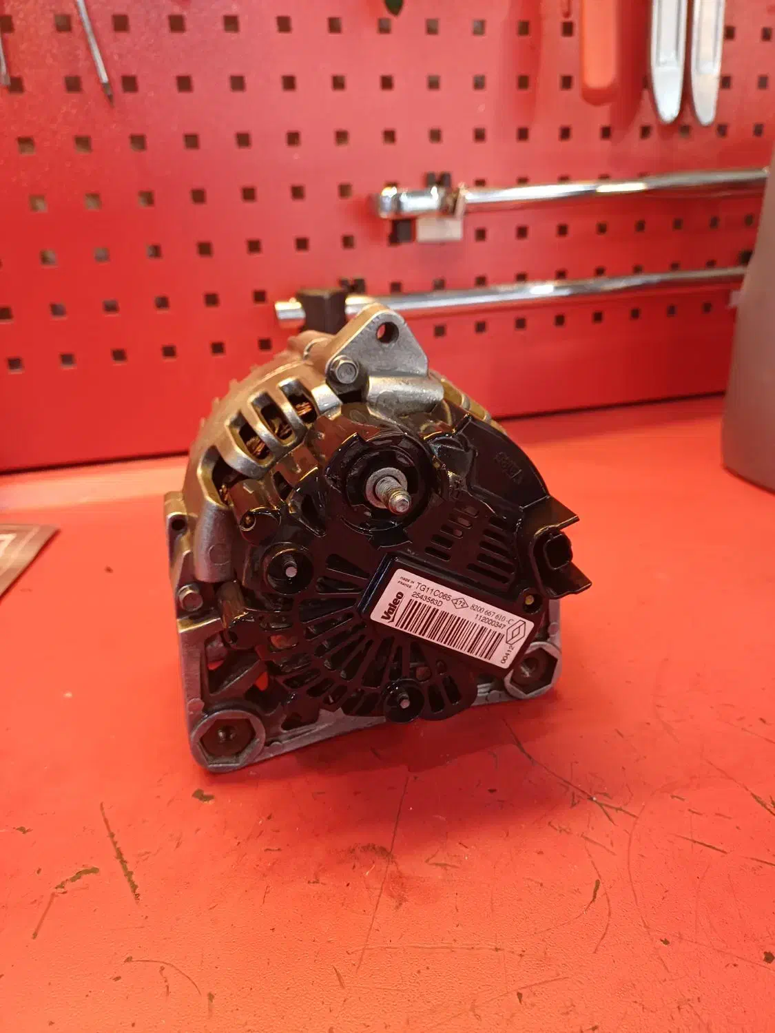 دینام مگان۲۰۰۰ استوک درحد|قطعات یدکی و لوازم جانبی|رشت, کوی حسینی|دیوار