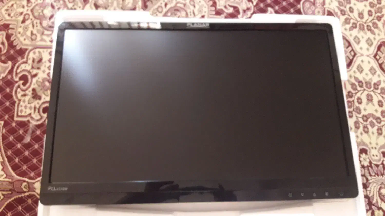 مانیتور ۲۲ اینچ ال ای دی پلانار|قطعات و لوازم جانبی رایانه|یزد, |دیوار