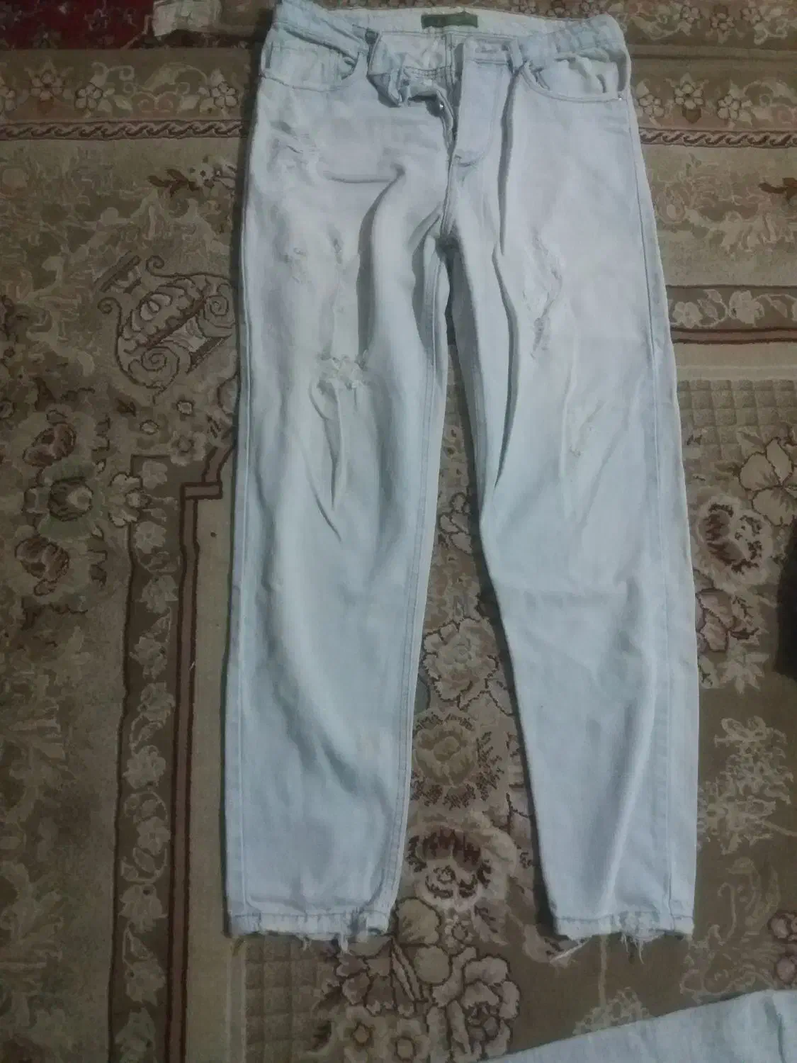 لباسای واقعااعلاازنظرجنس ضخیم پارچه وماندگار|لباس|لولمان, |دیوار