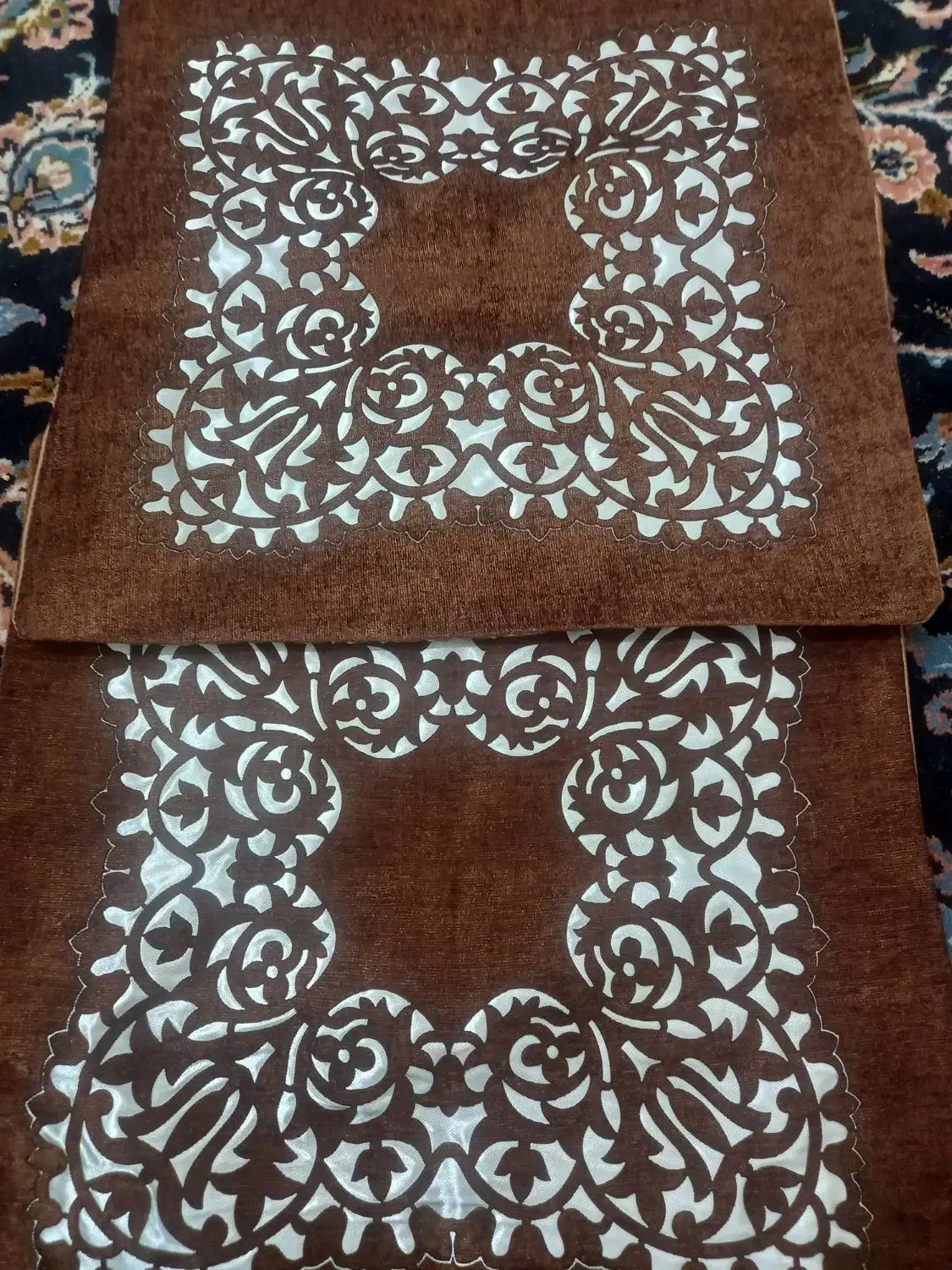 بالشت کوسن|رختخواب، بالش، پتو|قم, باجک یک|دیوار