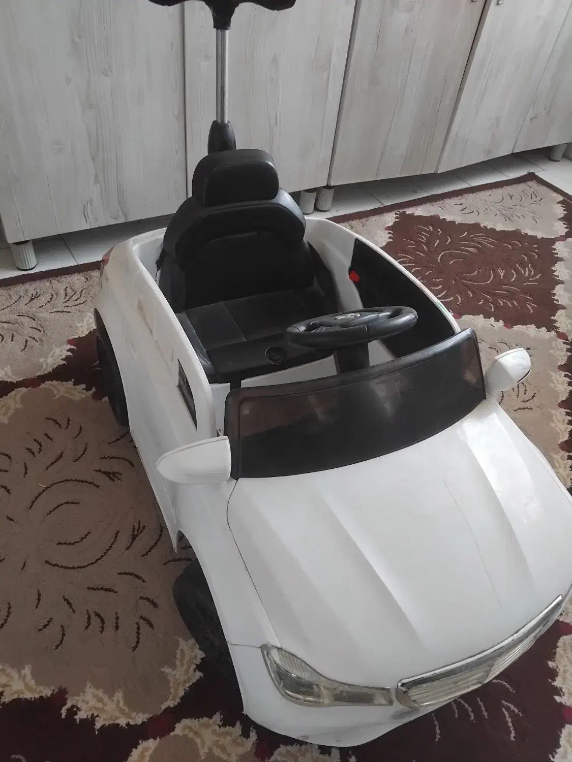 ماشین شارژی|اسباب‌بازی بچه|ارومیه, |دیوار