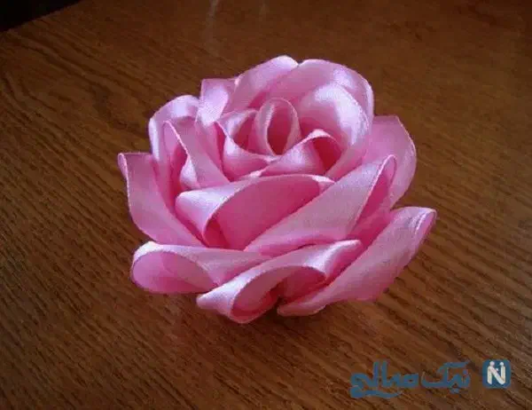 گل زیبا از جنس  ساتن .|صنایع دستی و سایر لوازم تزئینی|گالیکش, |دیوار