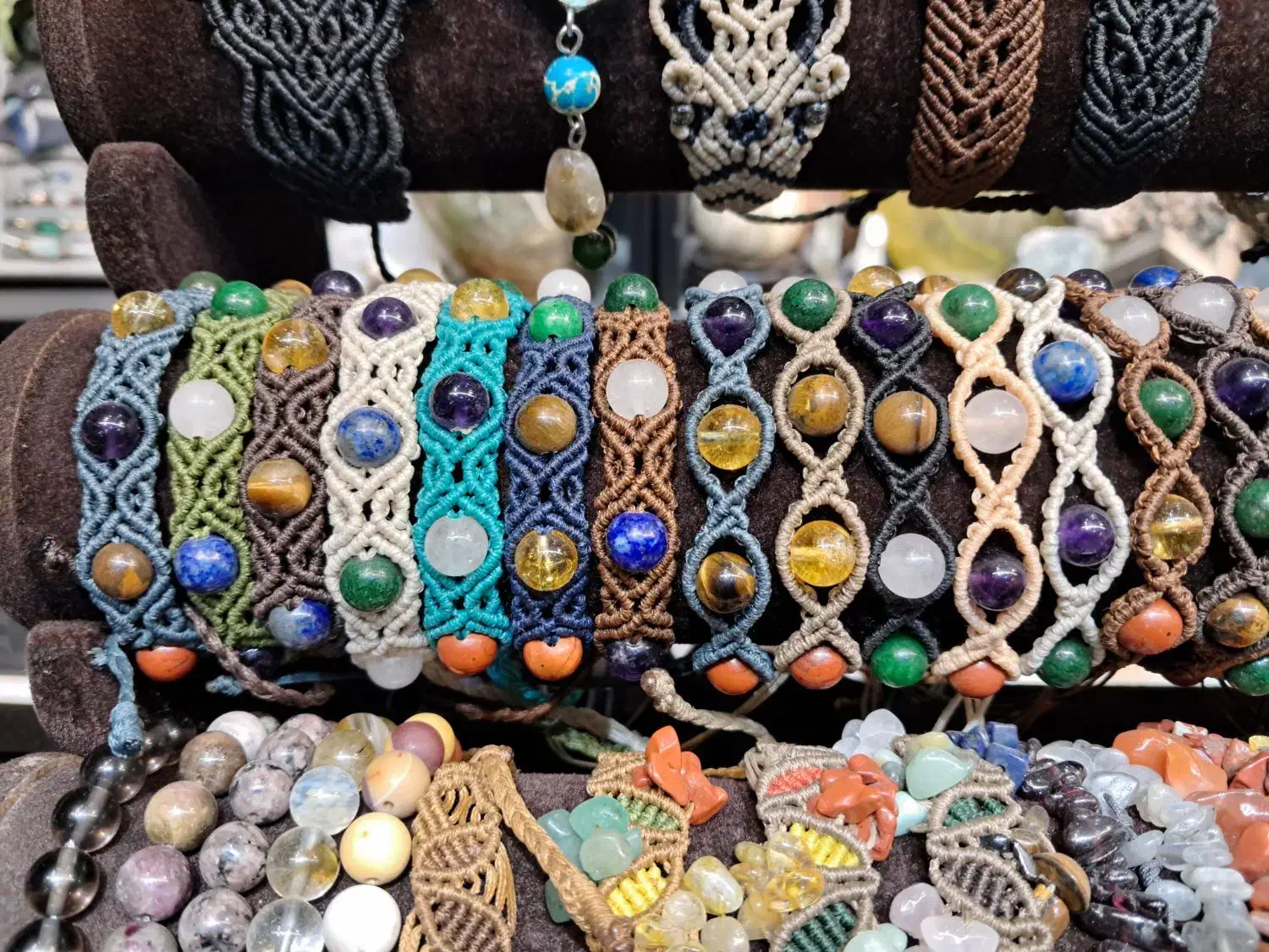 دستبند زنانه و مردانه سنگ اصل|جواهرات|اصفهان, خانه اصفهان|دیوار