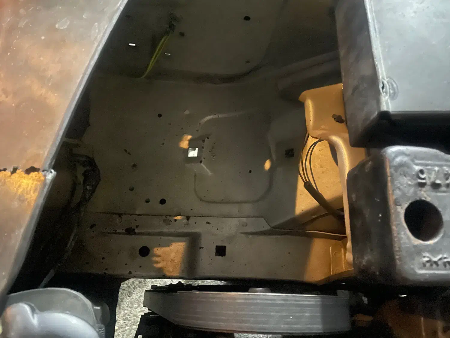 پارس۸۲ استسنایی|خودرو سواری و وانت|نور, |دیوار