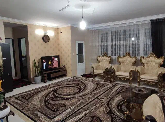 آپارتمان 78 متری دوخواب طبقه اول پارکینگ|فروش آپارتمان|فیروزکوه, |دیوار