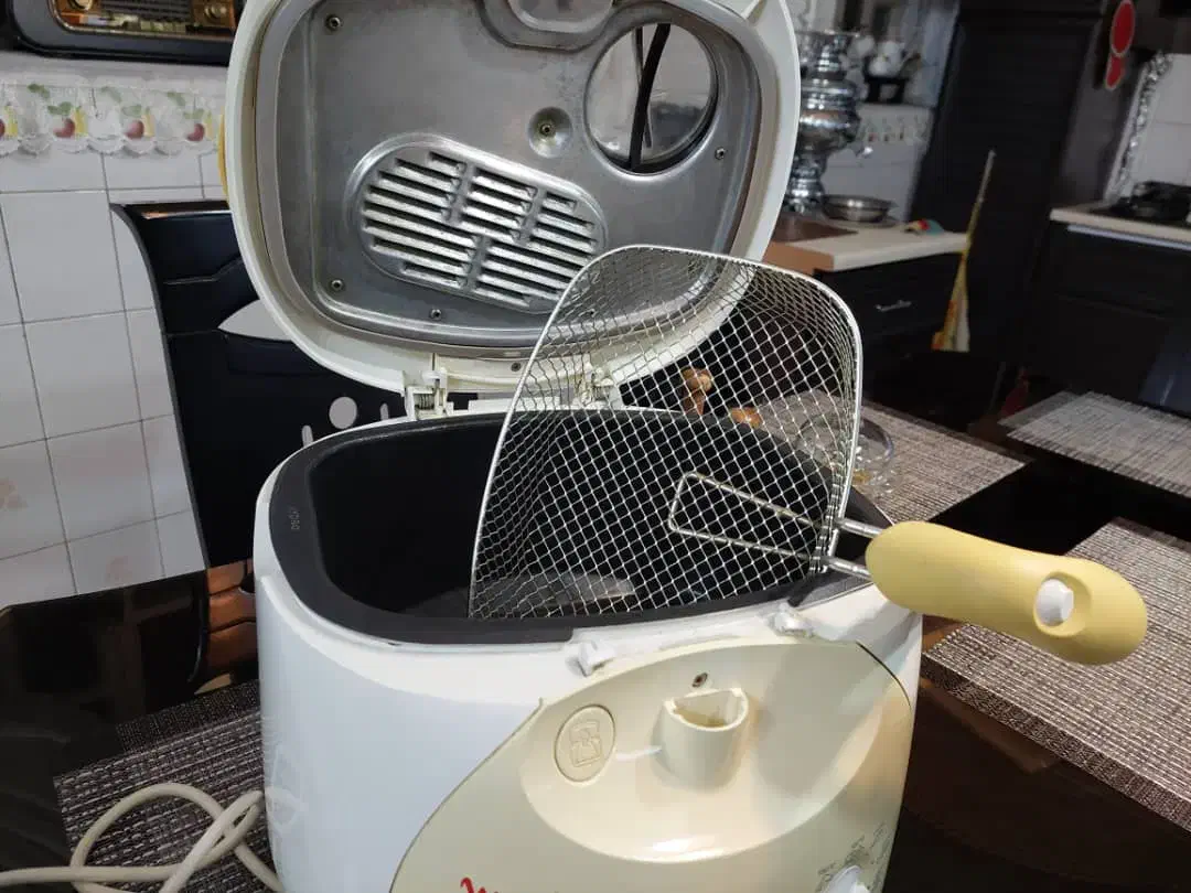 سرخ کن مولینکس|اجاق گاز و لوازم برقی پخت‌وپز|بروجرد, |دیوار