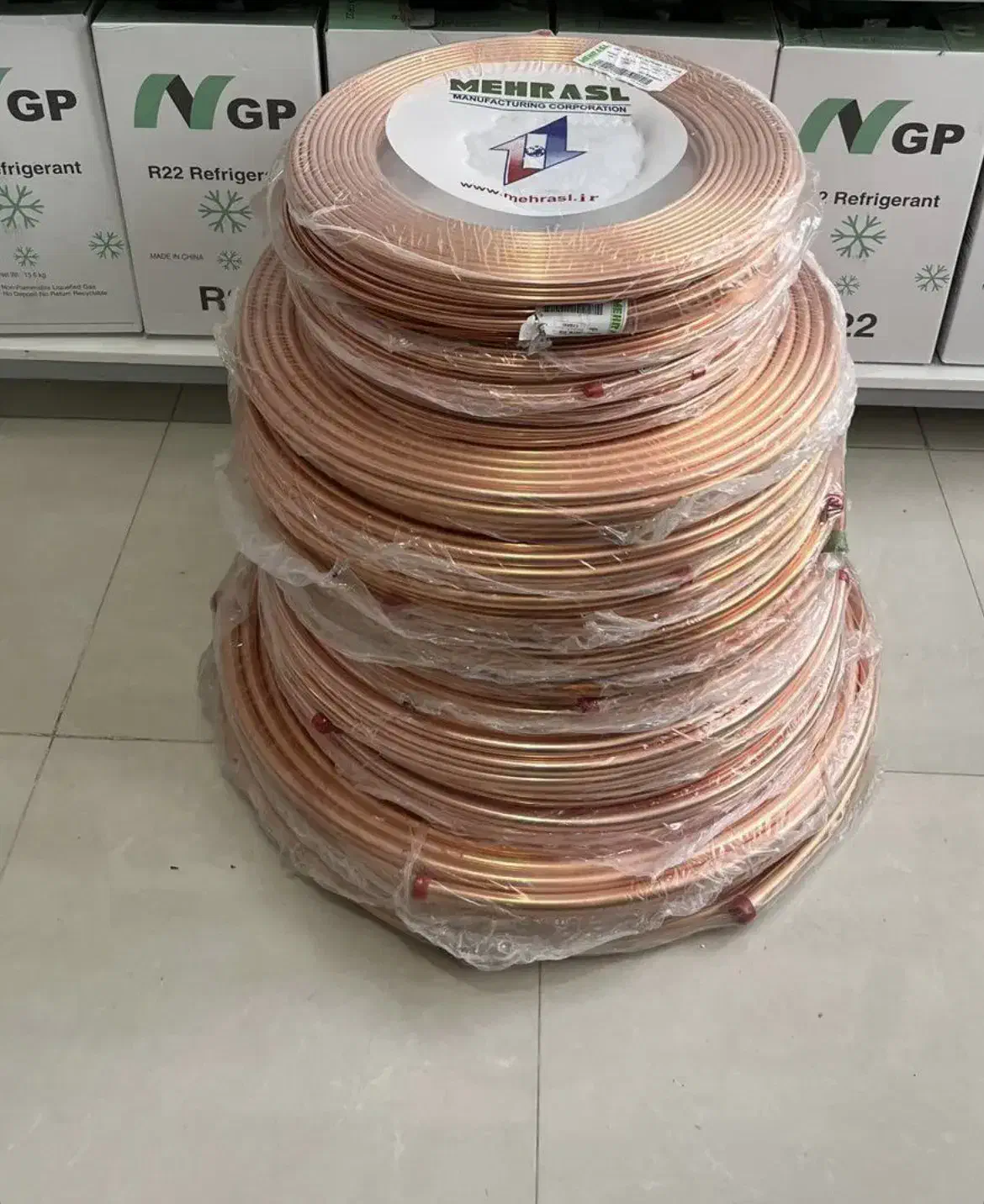 لوله گذرای کولر گاز برای ساختمان های نیمه ساخت|کولر گازی و فنکوئل|ماکو, |دیوار