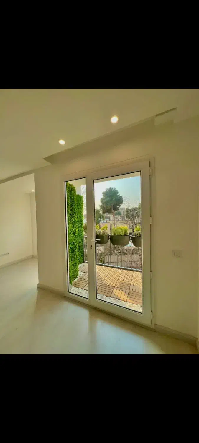 160متر/ 3خ کلید نخورده 2p ورودی لابی نور شمال جنوب