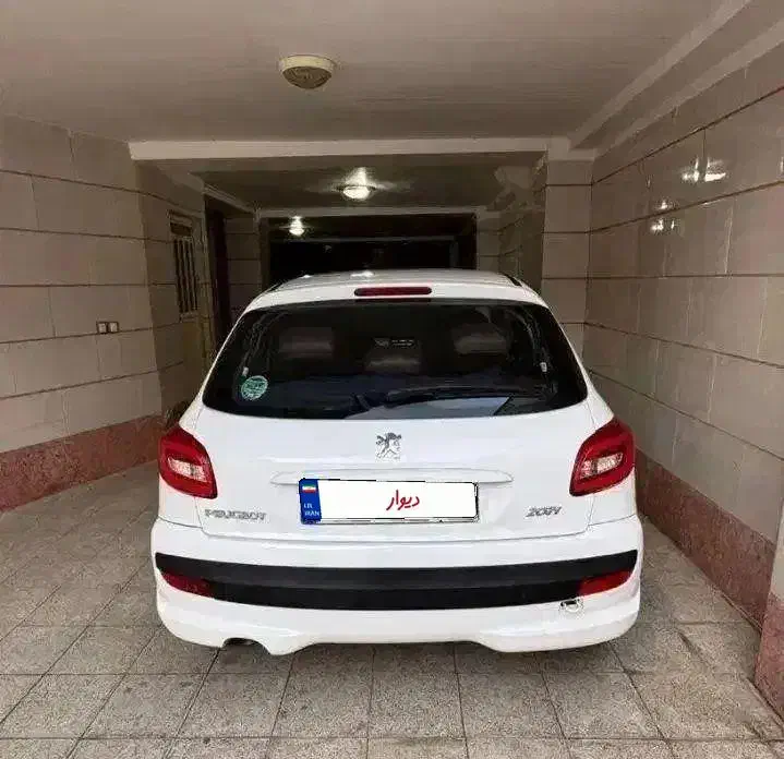 ۲۰۷  بی رنگ مدل  ۹۸|خودرو سواری و وانت|قزوین, |دیوار