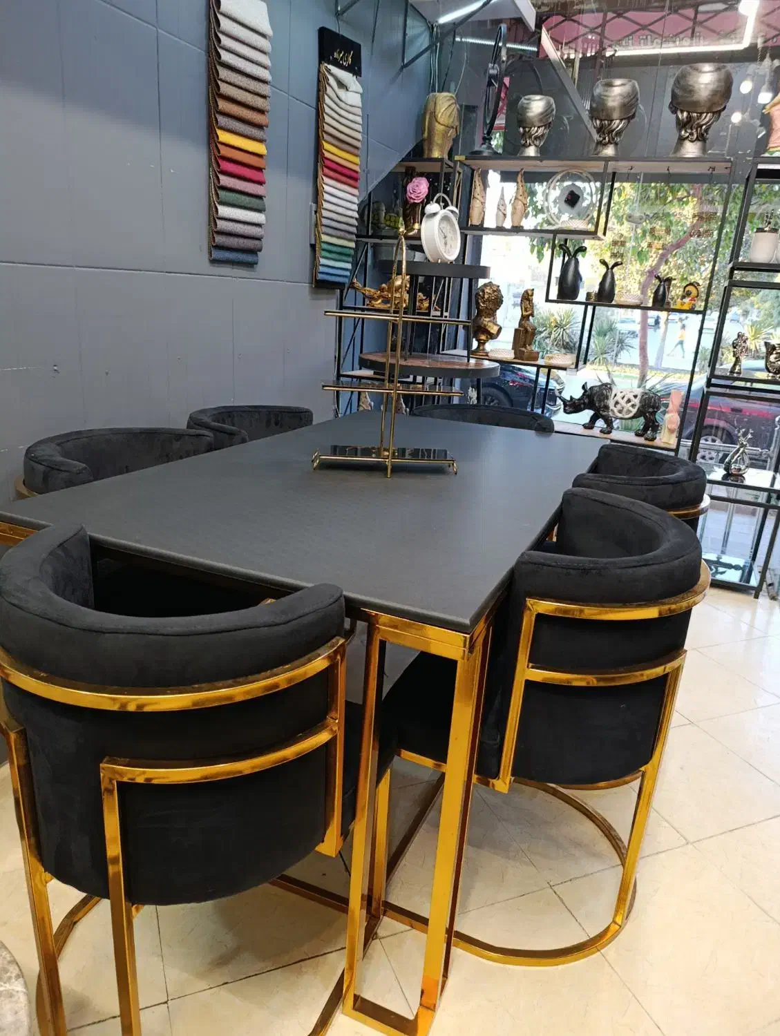 جلومبلی میز نهارخوری پایه رادیاتی سه خط فلز پاف|مبلمان خانگی و میز عسلی|مشهد, ولیعصر (شهرک غرب)|دیوار