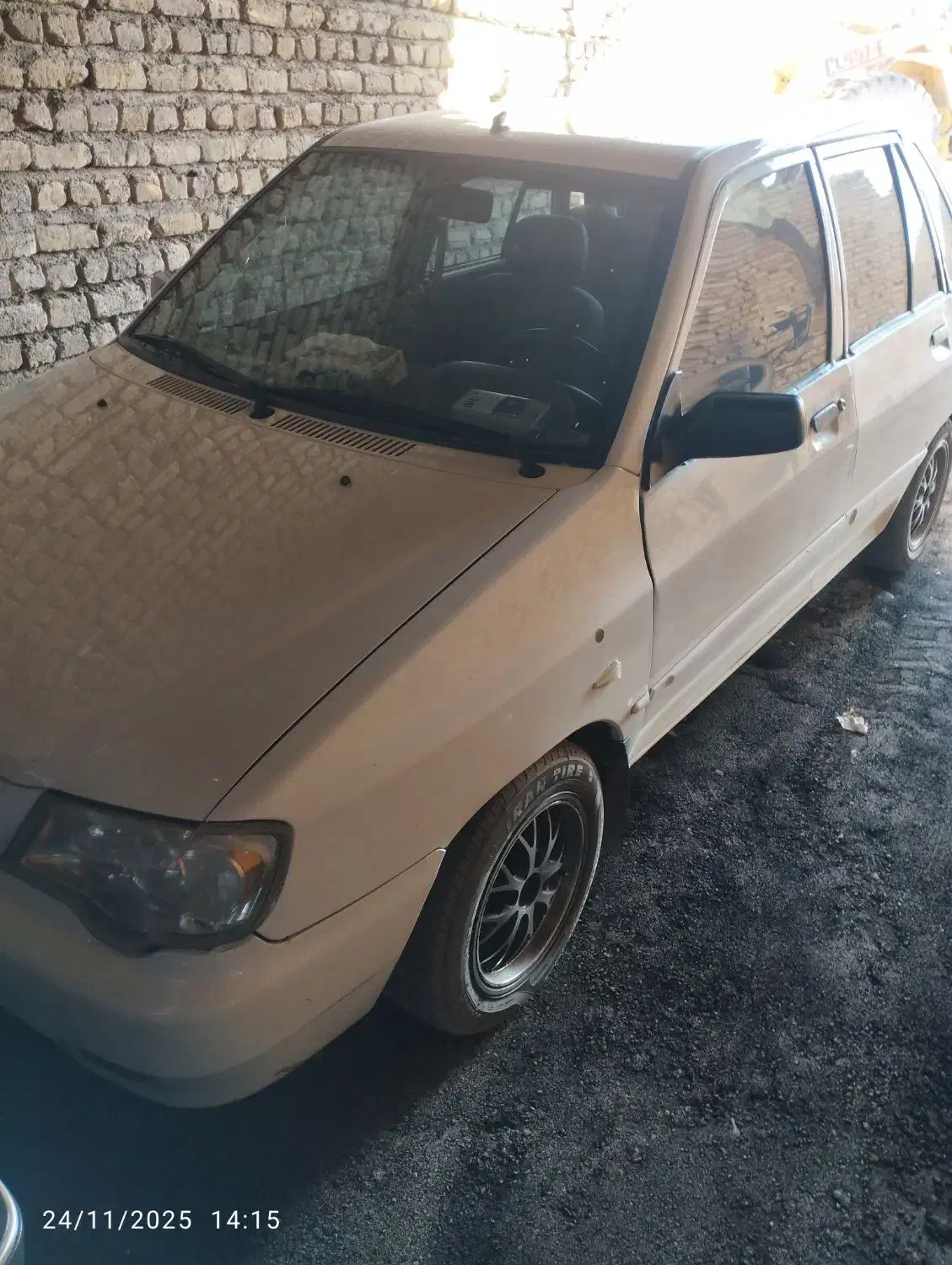 فروشنده|خودرو سواری و وانت|میان ولایت, |دیوار