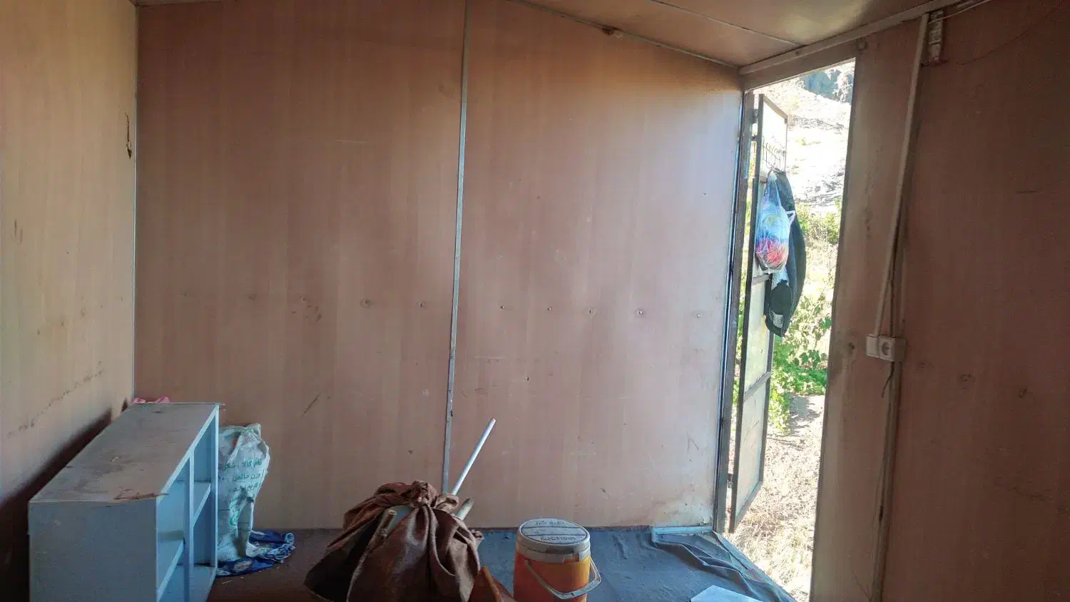 کانکس|مصالح و تجهیزات ساختمان|سبزوار, میدان بار|دیوار