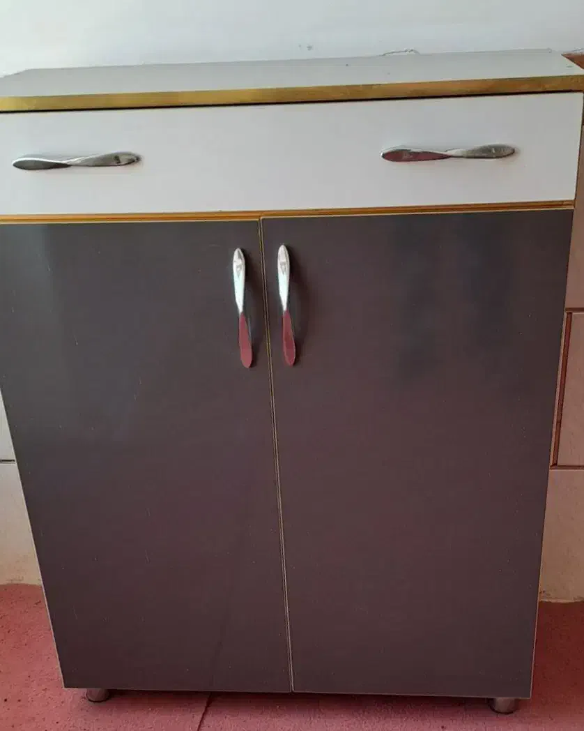 جاکفشی|جاکفشی، کمد، دراور|بردسیر, |دیوار