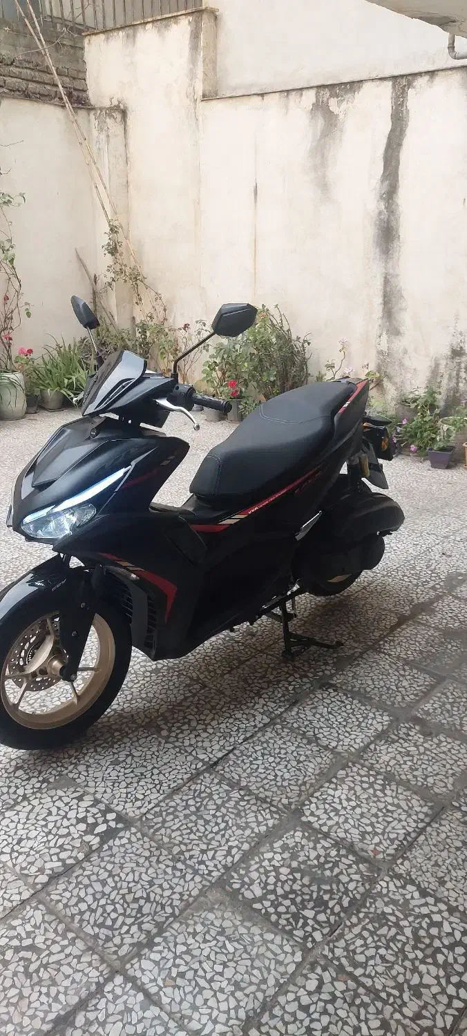 موتور آیروکس ۱۴۰۱|موتورسیکلت|ساری, |دیوار