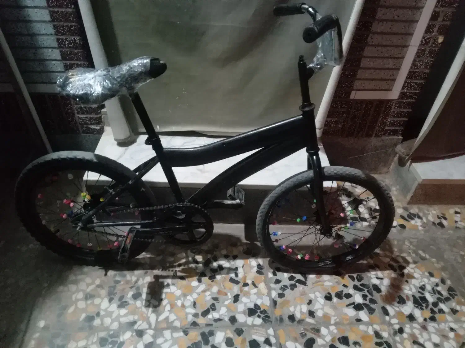 دوچرخه ۲۰|دوچرخه، اسکیت، اسکوتر|خاش, |دیوار