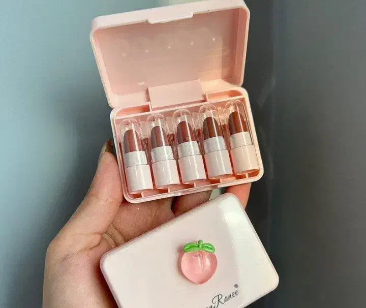 پک رژ جامد و کلی لوازم کیوت دیگه|آرایشی، بهداشتی، درمانی|همدان, |دیوار