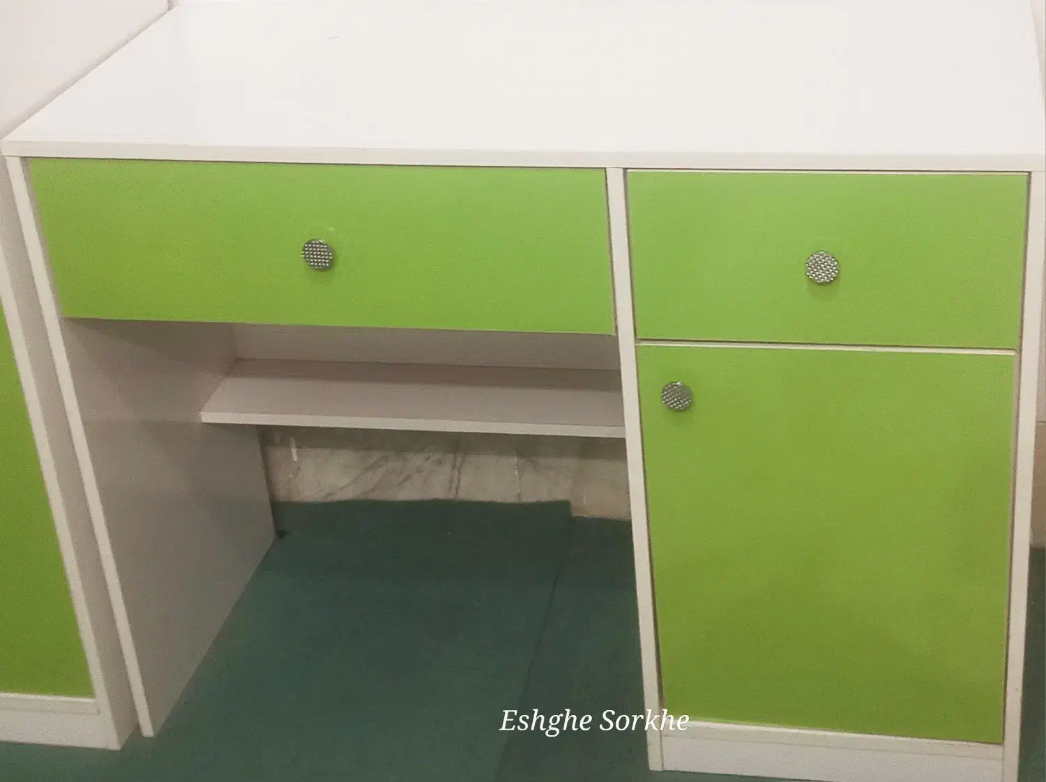 میز تحریر با صندلی نوجوان نو|میز تحریر و کامپیوتر|یزد, |دیوار