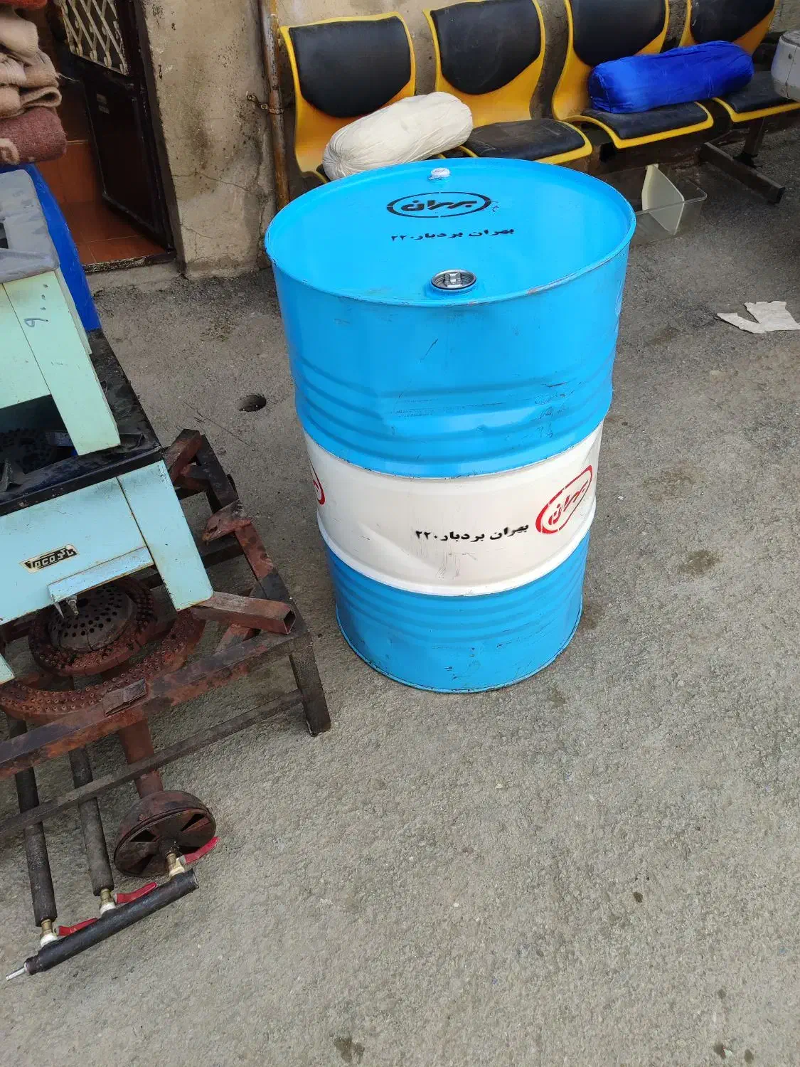 بشکه|ظروف نگهدارنده، پلاستیکی، یک‌بارمصرف|سنندج, |دیوار