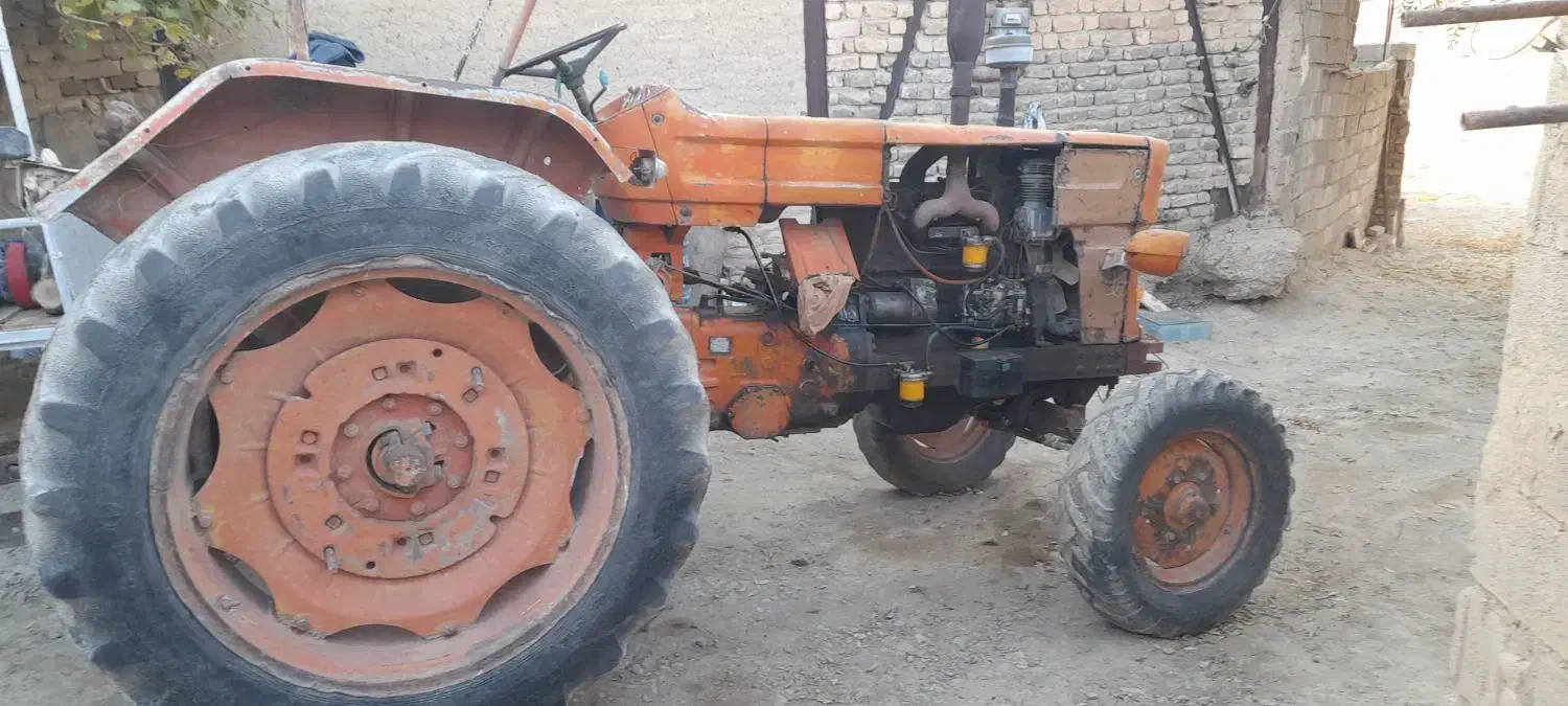 تراکتور رمانی ۶۱|خودرو سنگین|ابهر, |دیوار