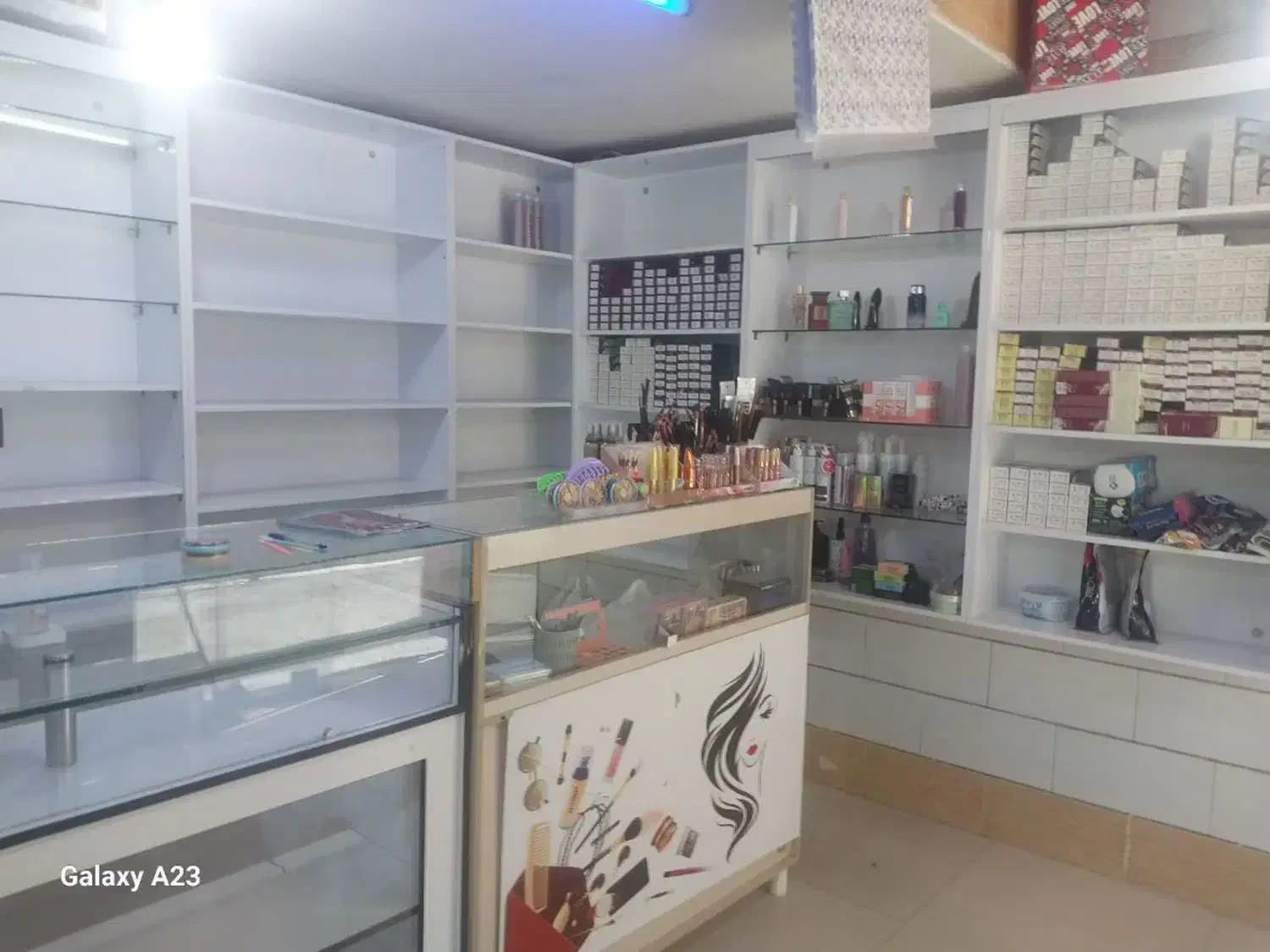 کمد ویترین|فروشگاه و مغازه|شازند, |دیوار