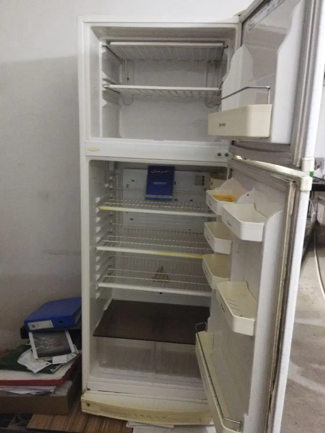 مصرف کننده تماس بگیرد|یخچال و فریزر|پرند, فاز ۵|دیوار