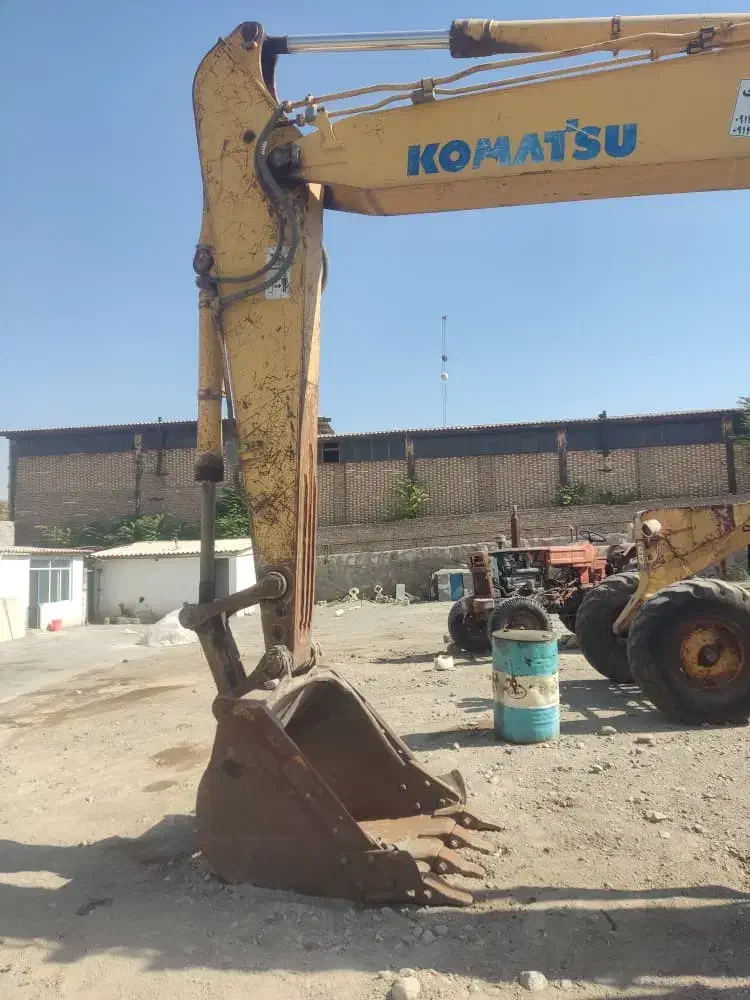 اجاره بیل مکانیکی و کمپرسی|خدمات حمل و نقل|محمدیه-قزوین, |دیوار