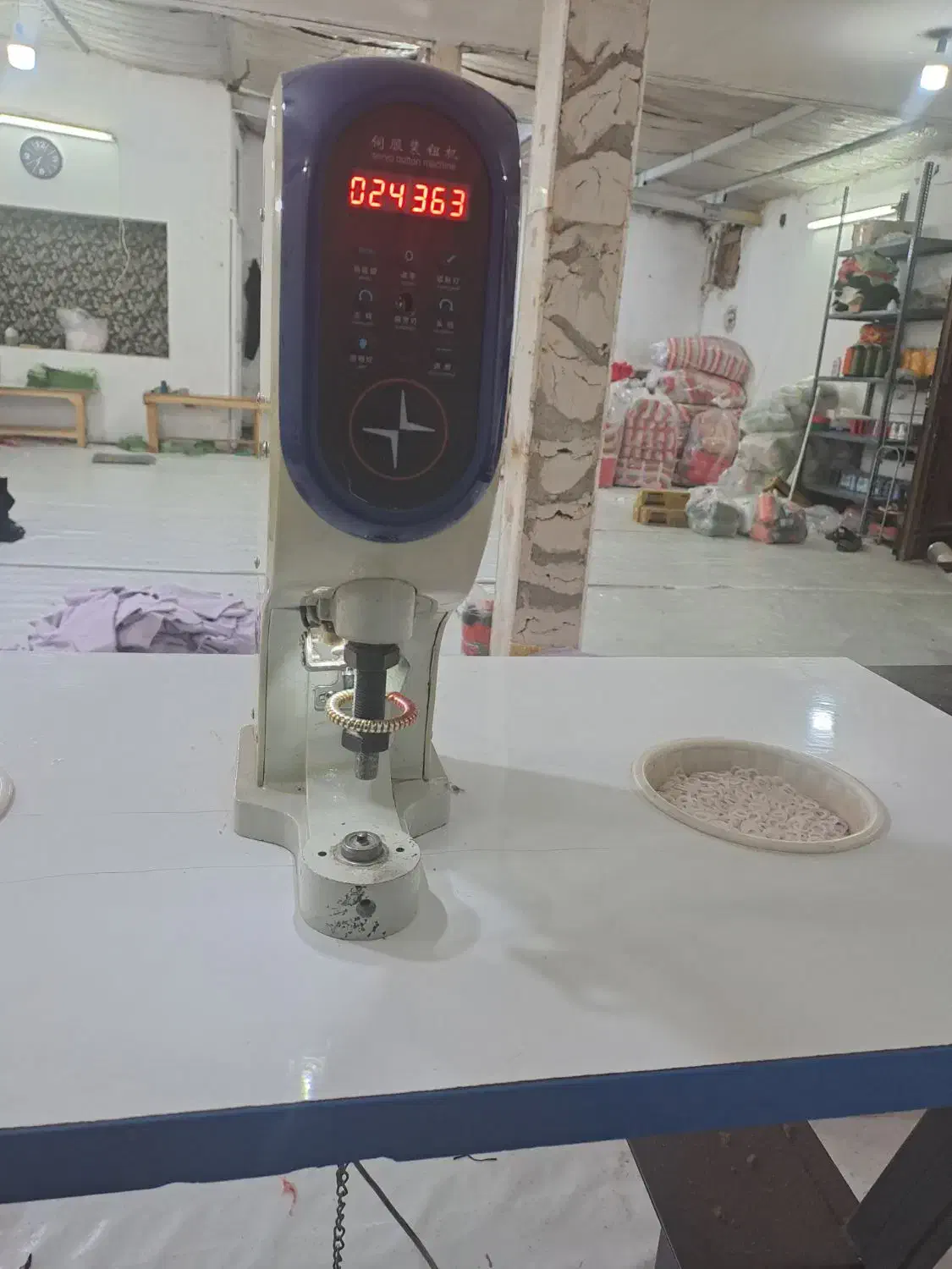 دستگاه پرس دکمه دیجیتال|لوازم خیاطی و بافتنی|پاکدشت, حصار امیر|دیوار
