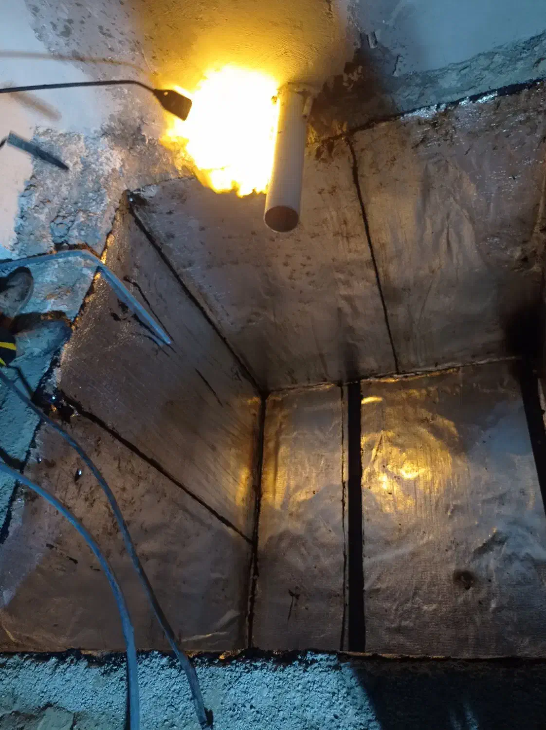 ایزوگام کاری و قیرگونی|خدمات پیشه و مهارت|کنارک, |دیوار