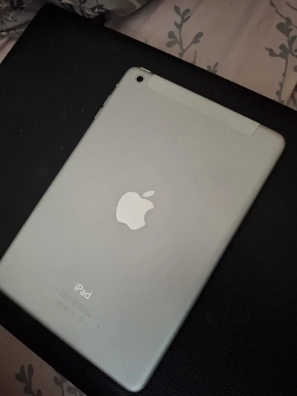 iPad mini|تبلت|اصفهان, ملک‌شهر|دیوار