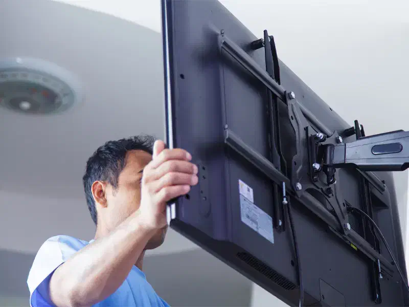 نصب تلویزیون روی دیوار ، جابه‌جایی و نصب دوم|خدمات پیشه و مهارت|تهران, آسمان|دیوار