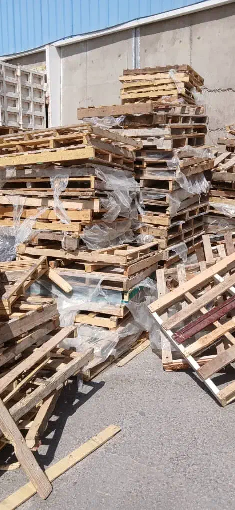 خریدوفروش پالت چوبی سالم وشکسته|عمده‌فروشی|قم, قلعه صدری|دیوار