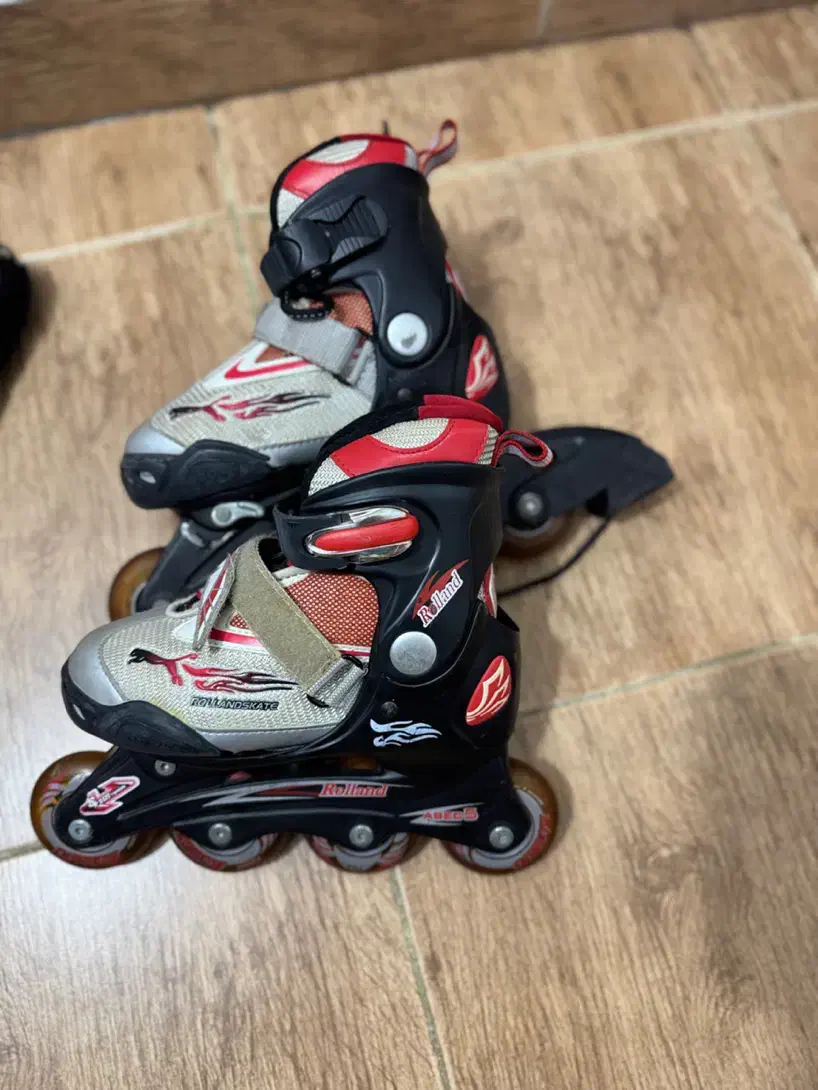 اسکیت|دوچرخه، اسکیت، اسکوتر|رشت, انصاری|دیوار