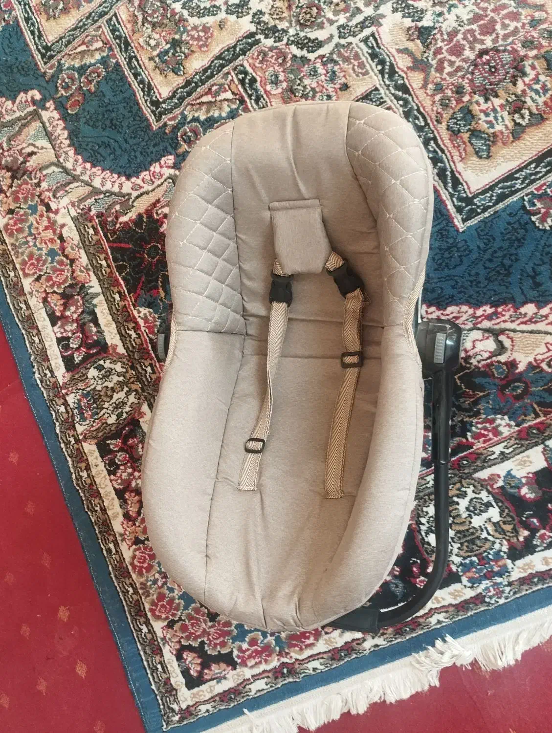 کریر بچه|اسباب و اثاث بچه|شیراز, بازار|دیوار