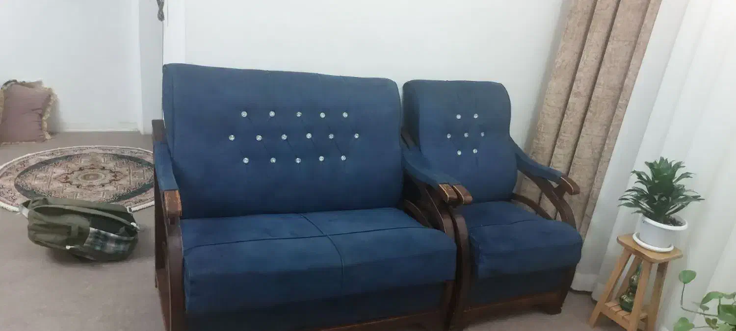 یک دست مبل هفت نفره تمیز|مبلمان خانگی و میز عسلی|رضوانشهر, |دیوار