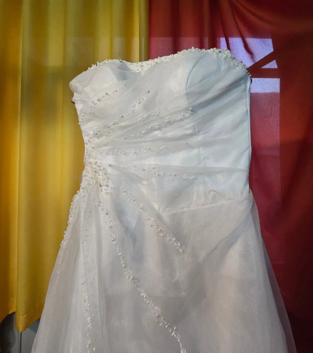 لباس عروس اروپایی|لباس|تهران, امیرآباد|دیوار