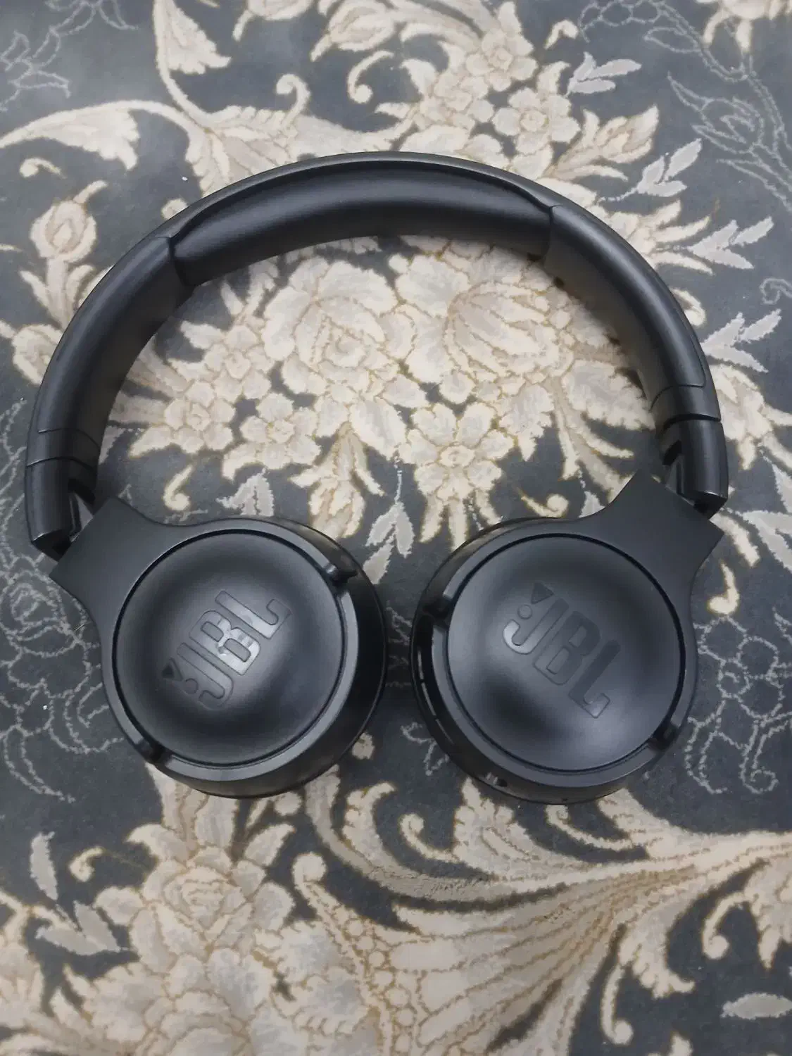 هدفون|پخش‌کننده همراه|فردیس, داوری|دیوار