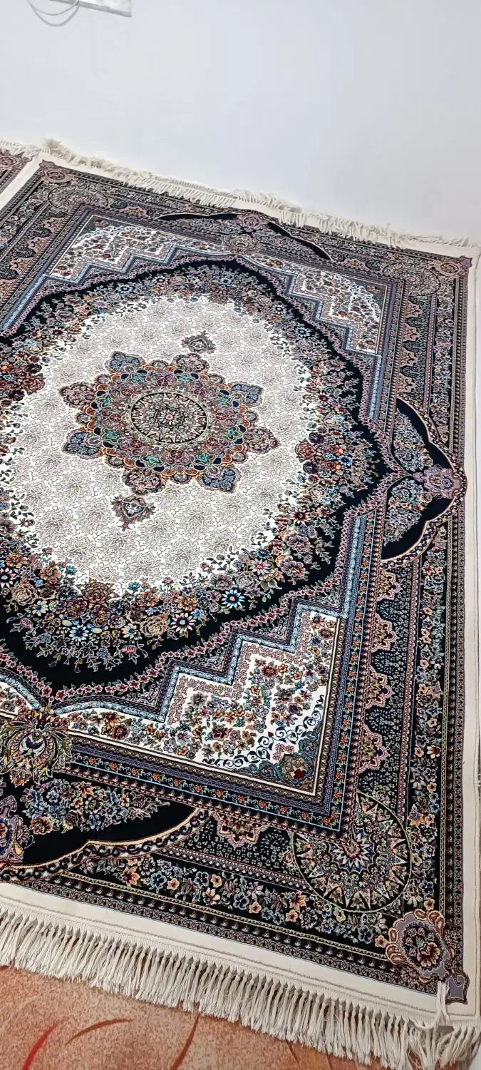 3تخته فرش ستاره افشاردرحدنوع30.00.000 تومان|فرش|میاندوآب, |دیوار