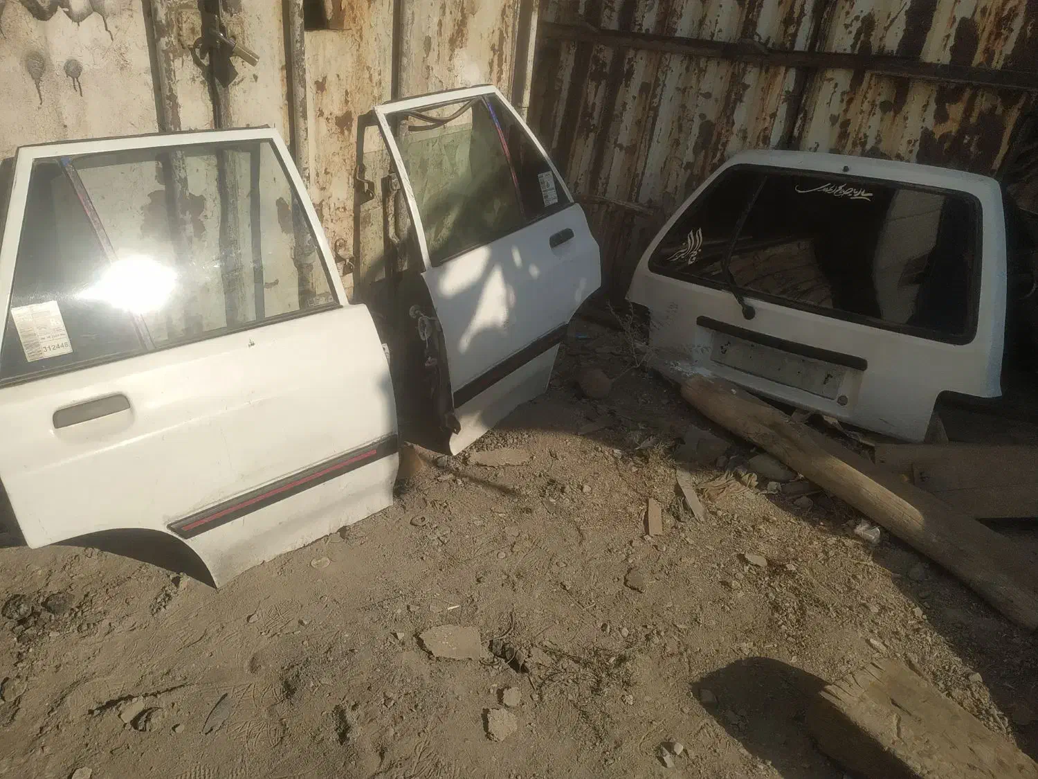 درب و صندوق پراید هاچبک و سیلو|قطعات یدکی و لوازم جانبی|اسلام‌شهر, شاطره|دیوار