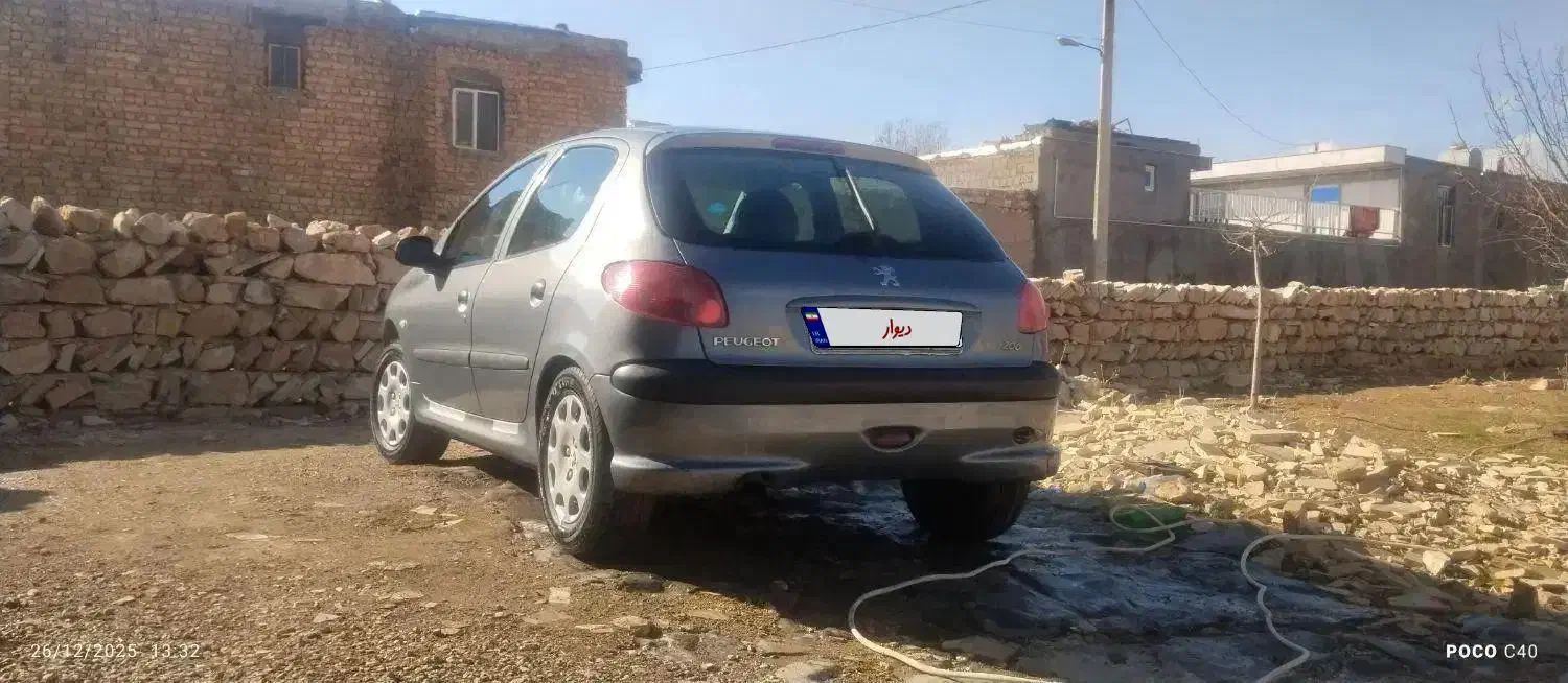 پژو206تیپ 2|خودرو سواری و وانت|اسلام‌‌آباد غرب, |دیوار