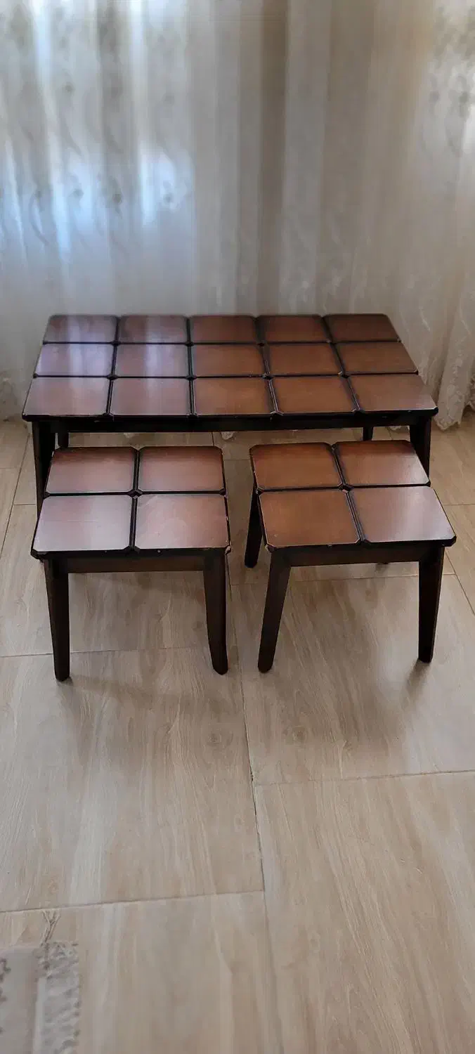 جلومبلی|مبلمان خانگی و میز عسلی|گناباد, |دیوار