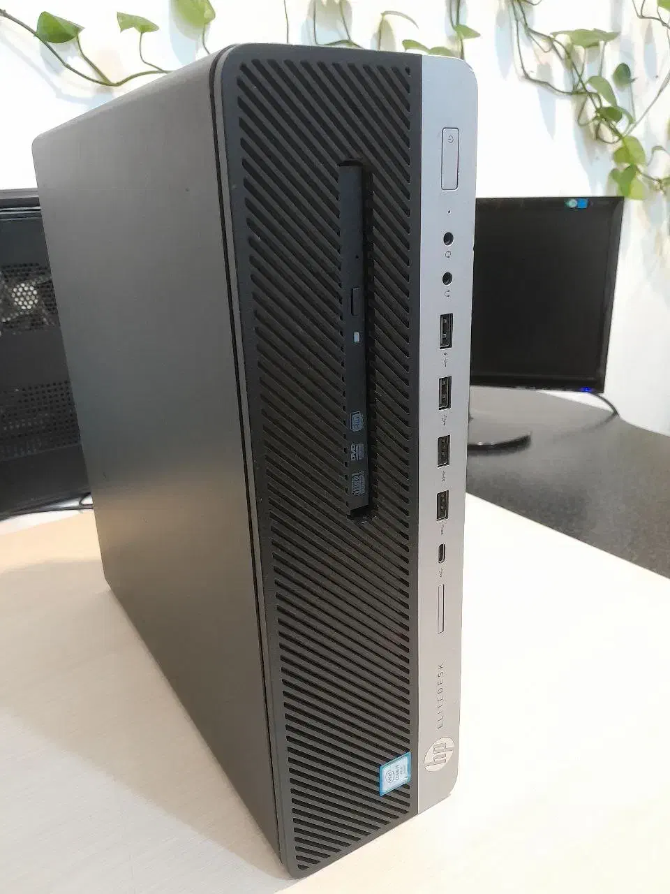 مینی کیس HP G3 800 i5 نسل 7 رم 8 هارد 500|رایانه رومیزی|تهران, فلسطین (میدان انقلاب)|دیوار