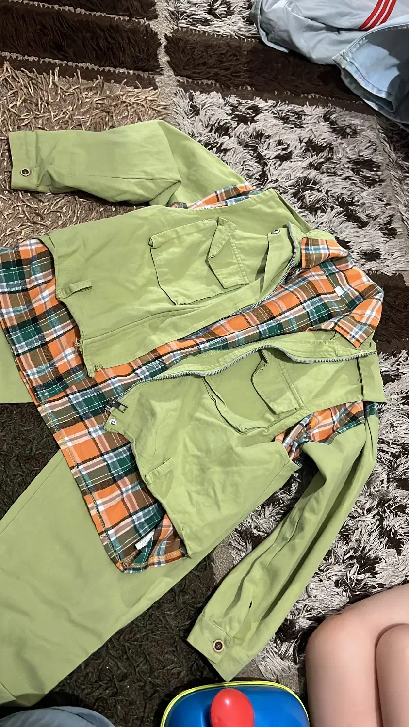 سه تیکه جنس ترک|لباس|رشت, گلسار|دیوار