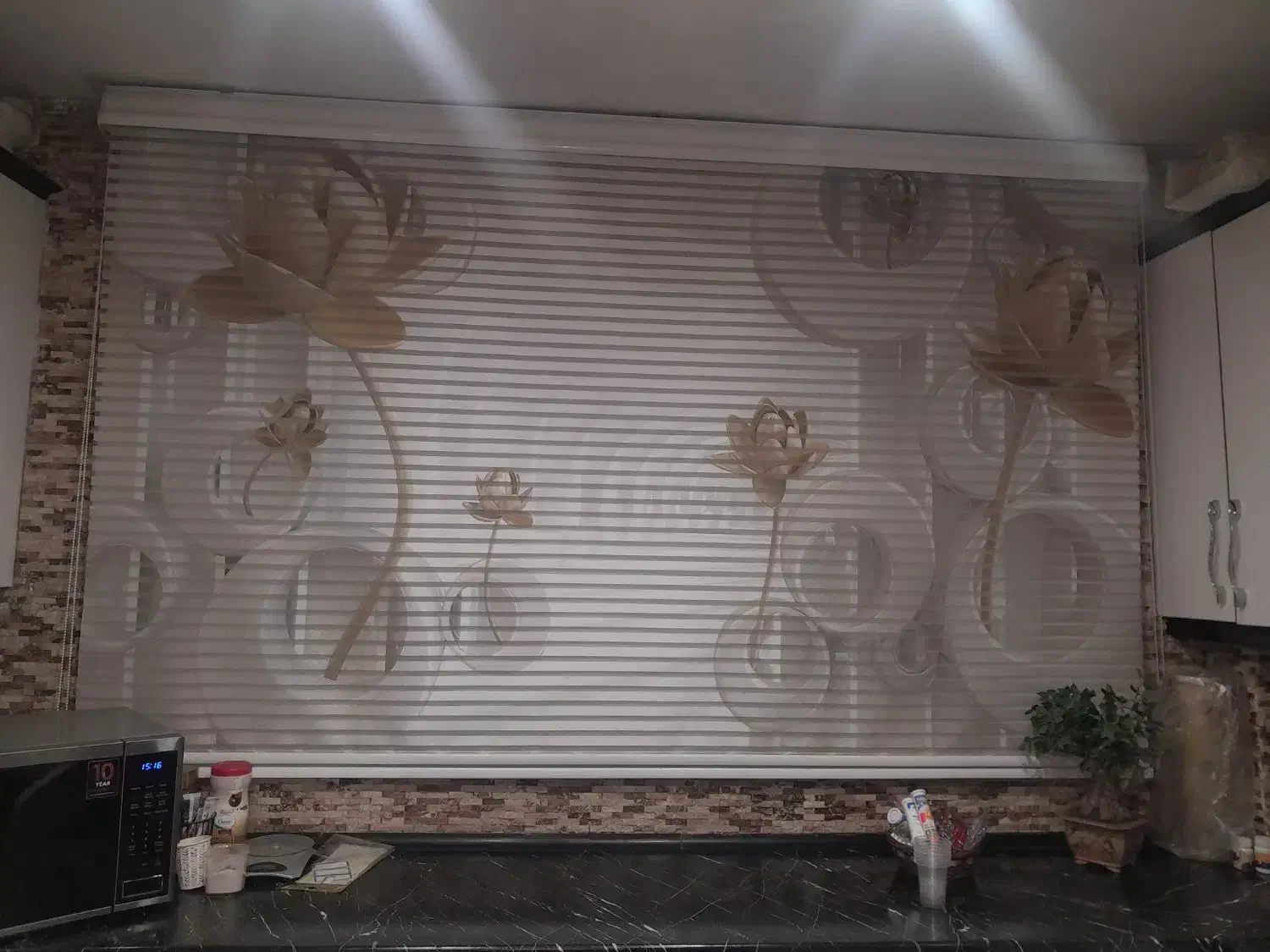 پرده زبرا مکانیزه|پرده، رانر، رومیزی|تهران, شهرک ولیعصر شمالی|دیوار