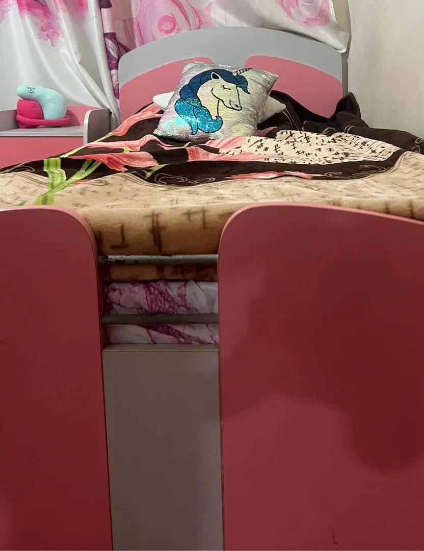 سرویس خواب نوجوان ست کامل برند آپادانا|تخت و سرویس خواب|آبادان, |دیوار